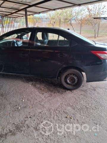Vendo colectivo  TOYOTA YARIS 2017 - Imagen 3