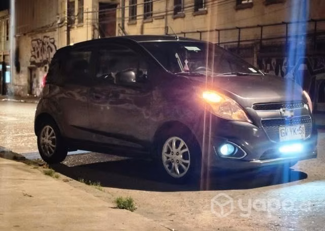 Vendo chevrolet spark gt 2015