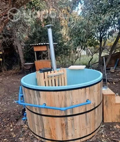 Tinajas de madera revestidas en fibra de vidrio