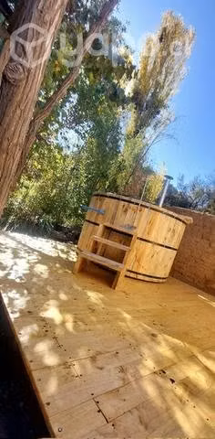 Tinajas de madera revestidas en fibra de vidrio