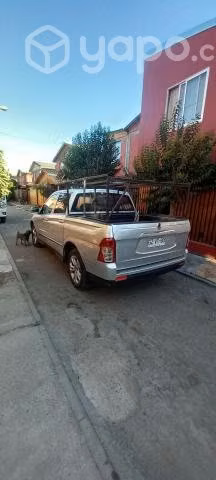 Camioneta ssangyong automática 2015 diesel