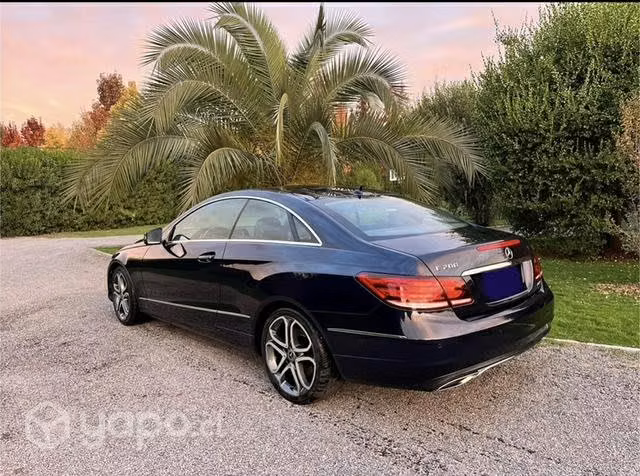 Mercedes Benz E 200 Coupe 2015