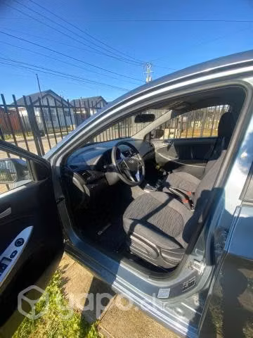 Hyundai accent 2018