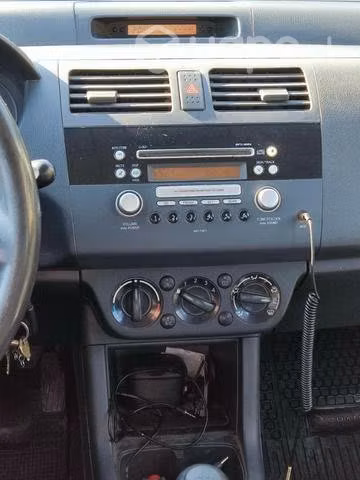 Suzuki Swift 2010 full precio conversable