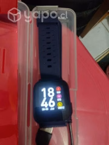 Reloj inteligente viene con cargador y estuche