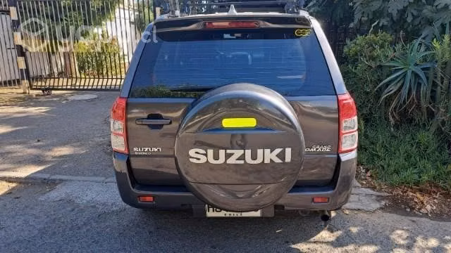 Suzuki Grand nomade 2015 4x2