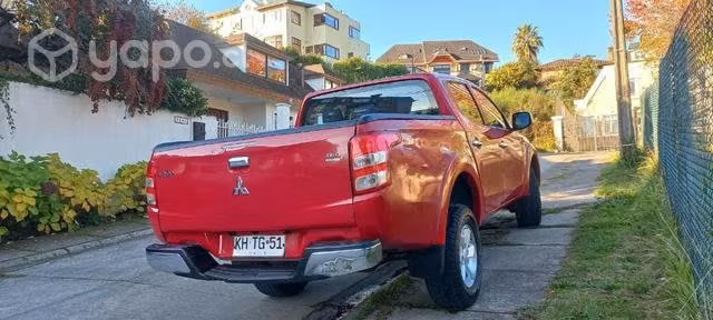 Camioneta Mitsubishi L200 2018