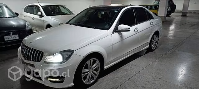 Mercedes Benz CDI 220 2013