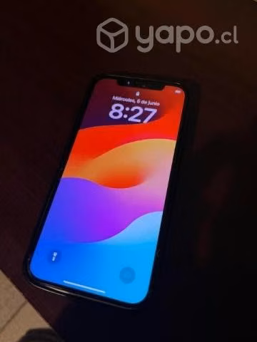 Iphone 12 white