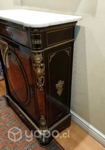 Mueble arrimo/ buffet antiguo, madera con marquete