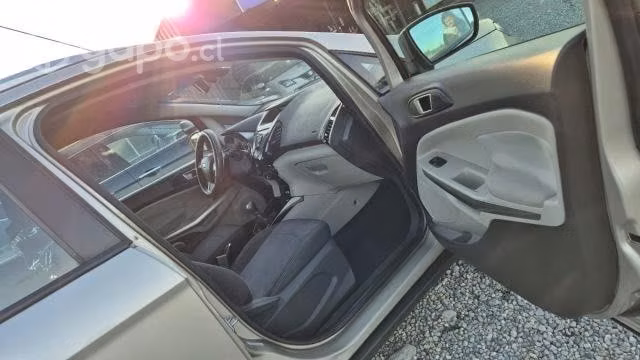 A la venta Ford EcoSport Titanium - Imagen 5