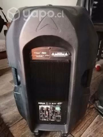 Caja activa TITAN 15D 420W RMS