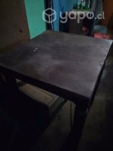 Mesa de centro antigua