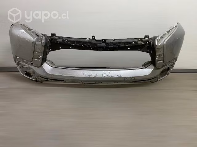 Parachoque delantero mitsubishi montero sport
