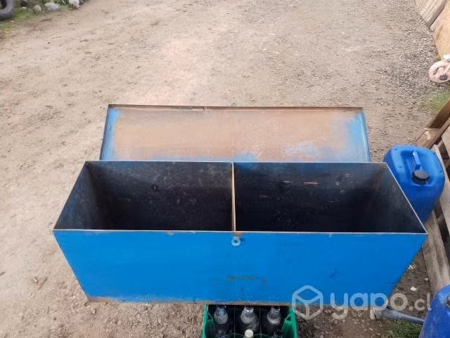 Caja metálica para herramientas