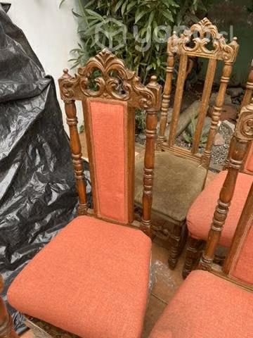 7 Sillas Antiguas de Eucalipto