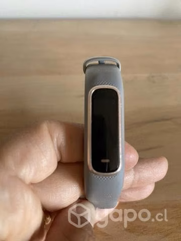 Reloj Garmin Vivosmart 4