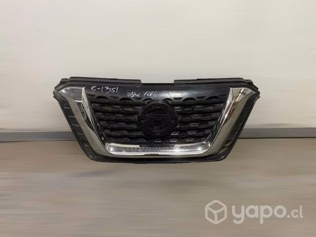 Mascara nissan kicks 2016-2020