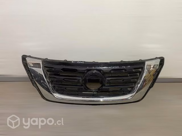 Mascara nissan pathfinder 2017-2020 - Imagen 1