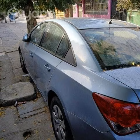 Vendo chevrolet cruze (2011)
