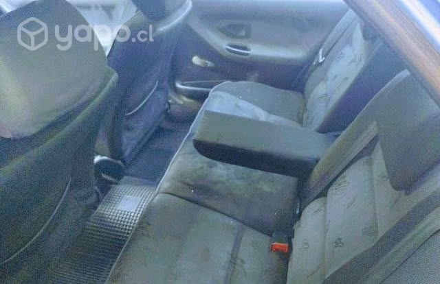 Peugeot 306 XR 1.6 año 2000