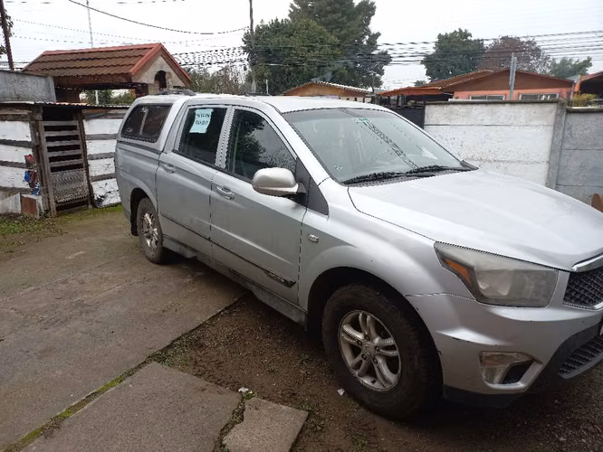 Camioneta Ssangyong