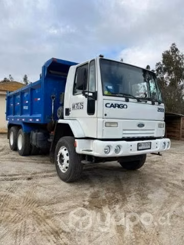 Ford cargo 2831