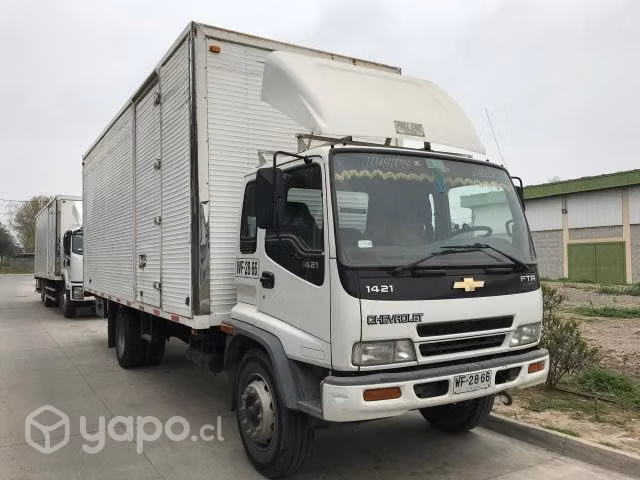 Camión chevrolet ftr 1421