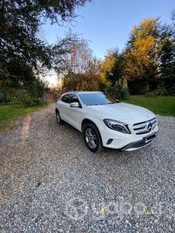 Se vende Mercedes GLA200