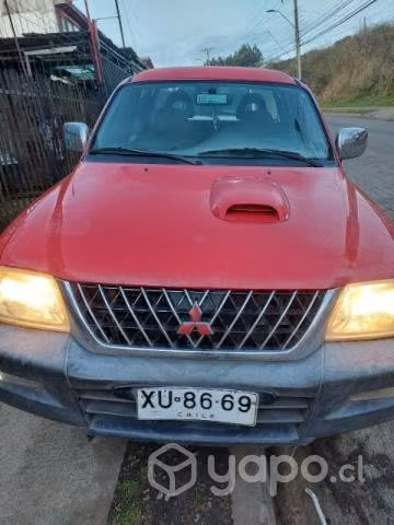 MITSUBISHI L200 2004