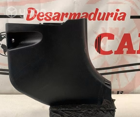 Moldura continuación de zócalo der TOYOTA COROLLA