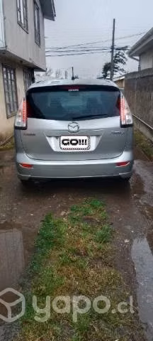 Vendo Mazda 2009 por renovación conversable