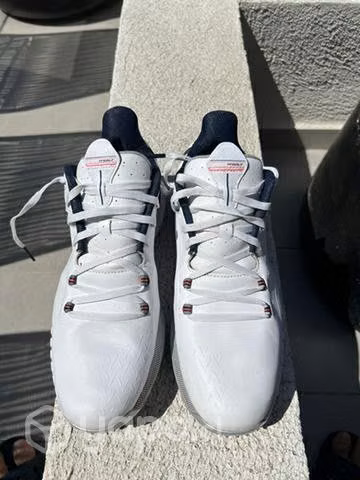 Zapatillas Under Armour Golf Talla 40 - Imagen 2