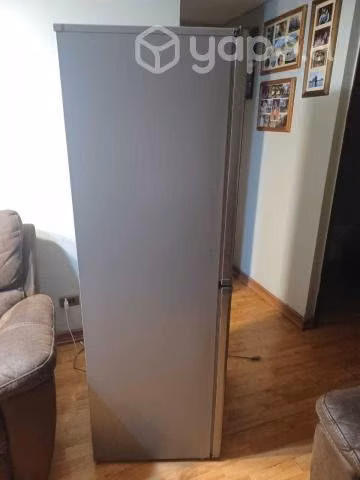Refrigerador Mademsa casi nuevo