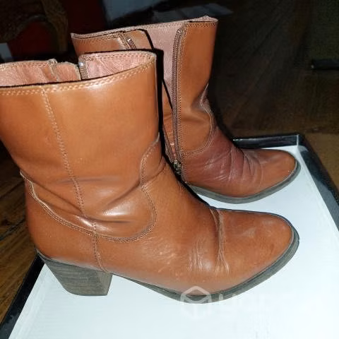 Botines de cuero
