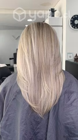 Estilista profesional colorista