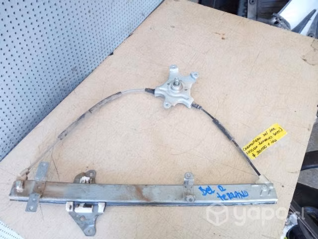 Cremallera alza vidrio mec del der Nissan Terrano