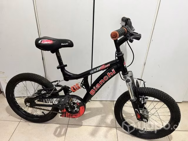Bicicleta Bianchi aro 16 golliat