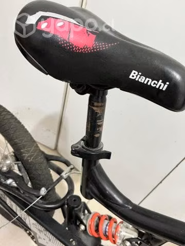 Bicicleta Bianchi aro 16 golliat