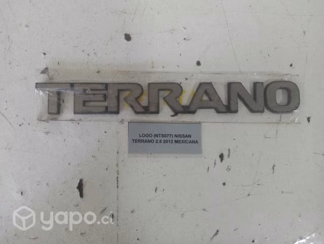 Logo (NTS077) Nissan Terrano 2.5 2012 Mexicana