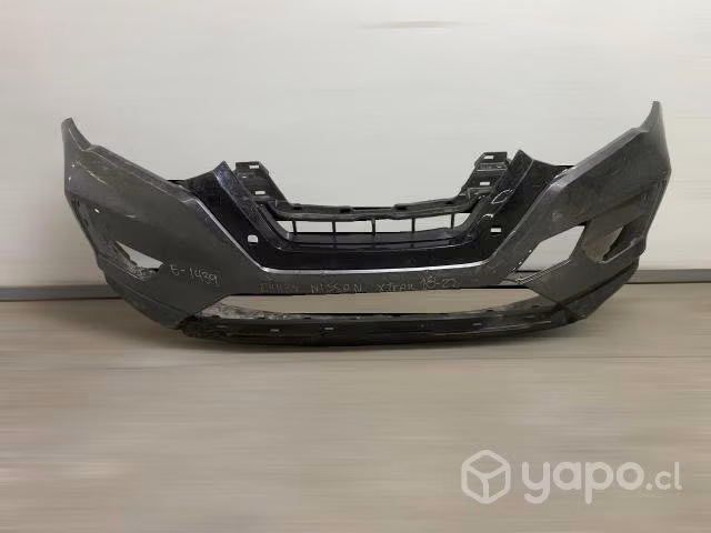 Parachoque delantero nissan xtrail 2018-2022