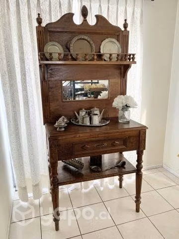 Mueble antiguo