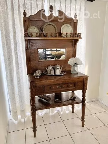 Mueble antiguo