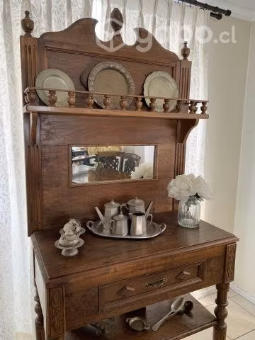 Mueble antiguo