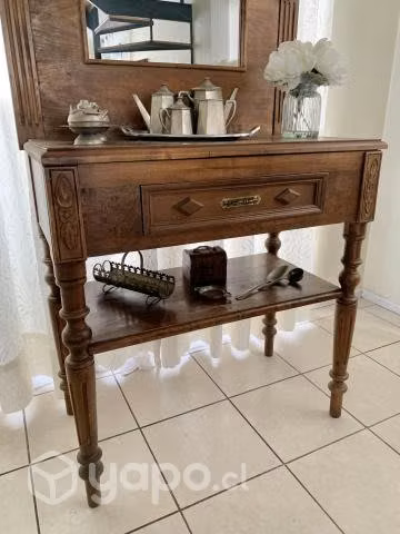 Mueble antiguo