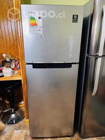 Refrigerador Samsung casi nuevo