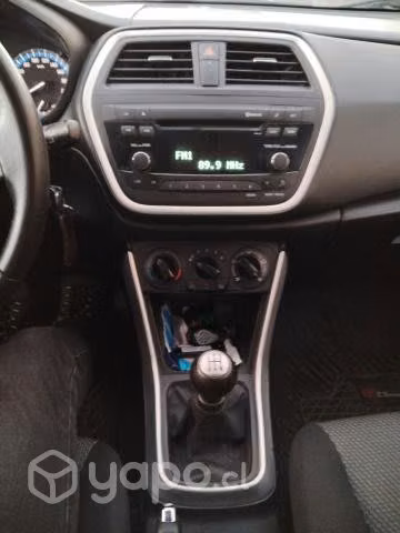 Suzuki s-cross 2015