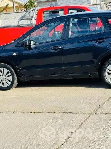 Suzuki s-cross 2015