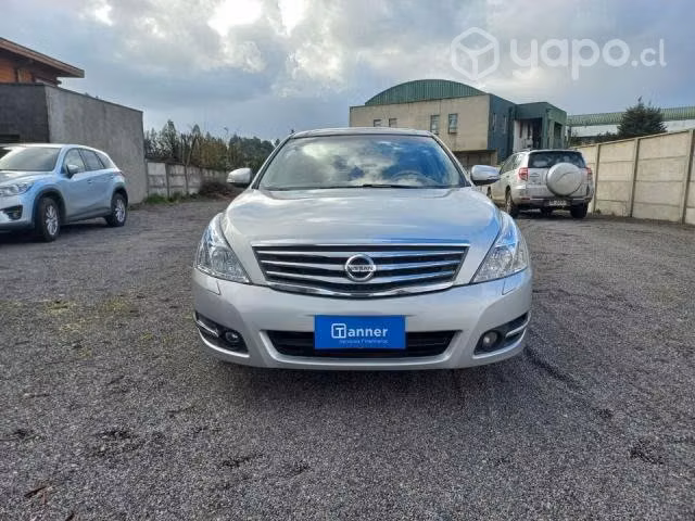 Nissan teana 2011