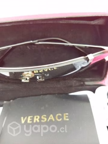 Lentes de sol versace.nuevos con caja y papeles - Imagen 3